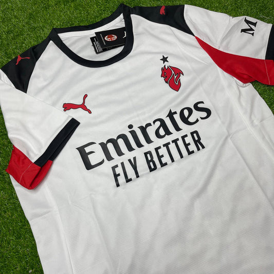 AC MIL AWAY FAN VERSION 2025/26